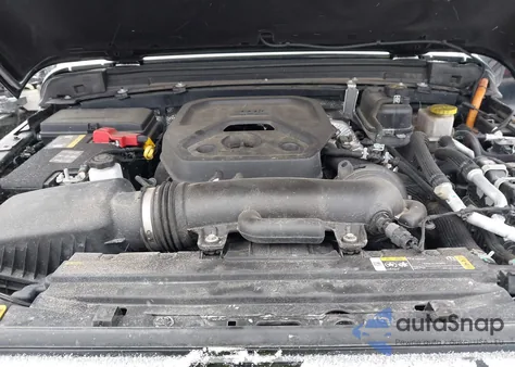 2024 Jeep Wrangler 4Xe Willys 4Xe z USA, uszkodzony, nr VIN 1C4RJXN64RW211237